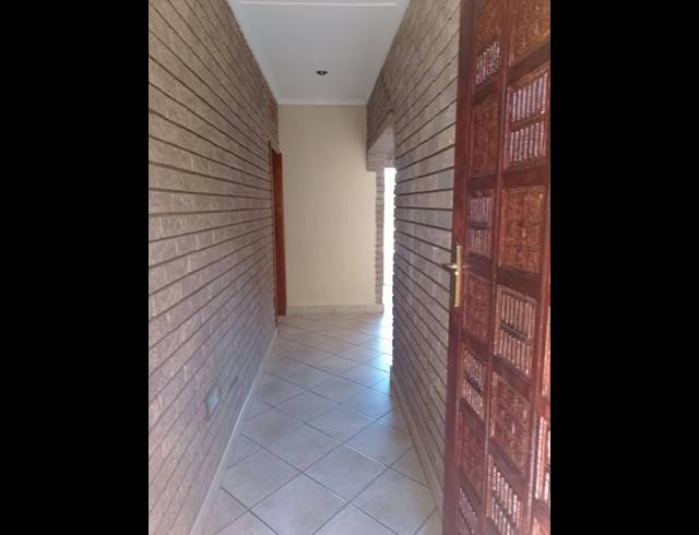 4 BEDROOM PROPERTY TO RENT IN PANORAMA